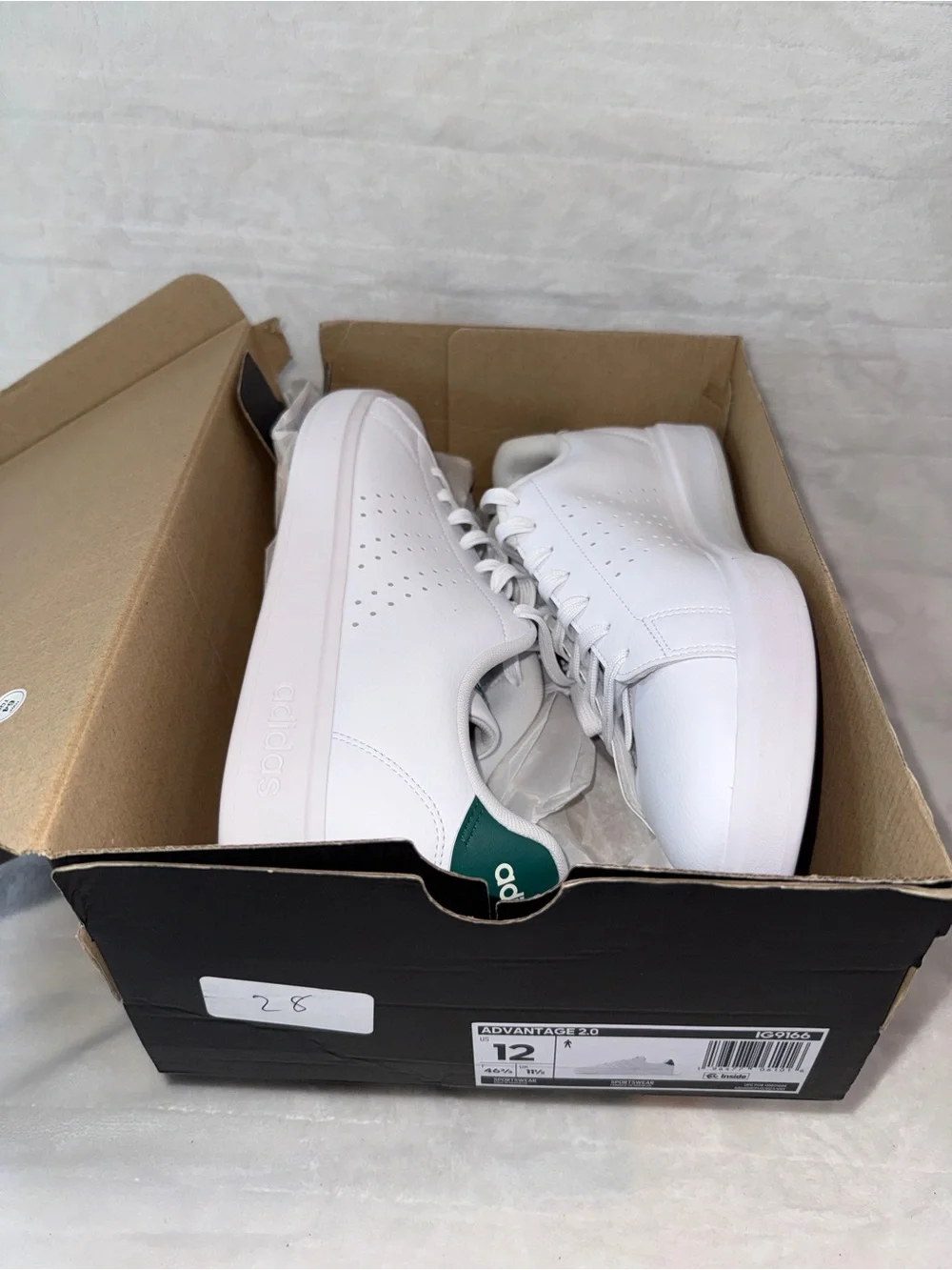 Adidas White Advantage 2.0  12 men’s Sneakers with Green Heel Tab